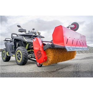 Sweeper with 6.5 HP Briggs & Stratton Engine