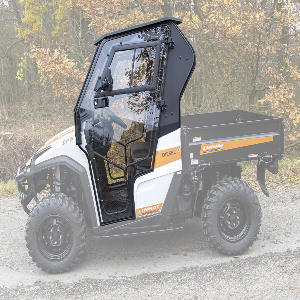 UTV diesel 1100 Full cab with acessories (wiper, washer, heating kit) fits original roof.