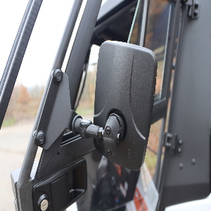 UTV diesel 1100 Full cab with acessories (wiper, washer, heating kit) fits original roof.